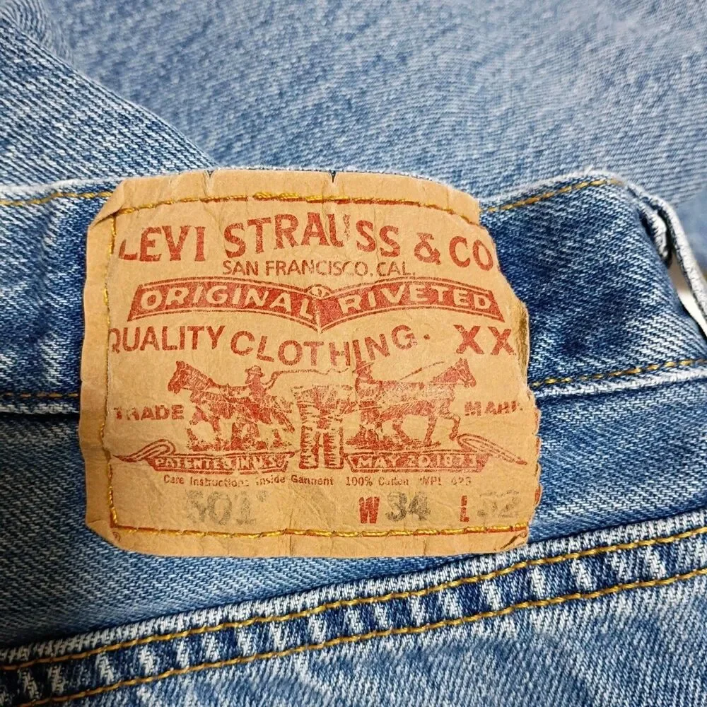 VTG 90s Levis Jeans 501 Original Fit Jeans Men 34x32 Medium Wash Non-Stretch EUC
